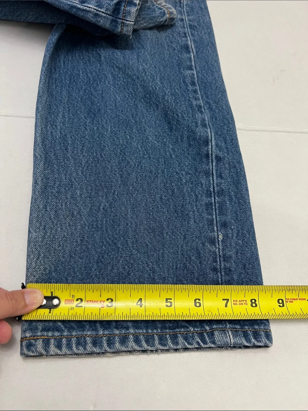 Levi's 501 Original Fit Jeans VTG mid Y2K Men's Medium Wash Distressed Grange